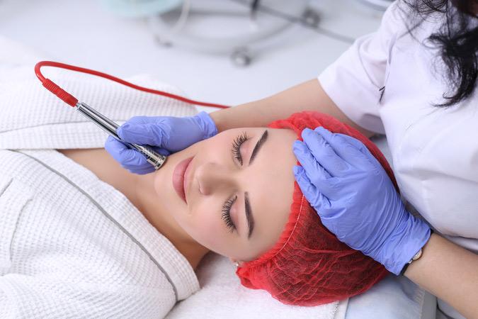 Dr Ronald B. Prussick, Washington Dermatology Center Providing Dermal Needling Treatment